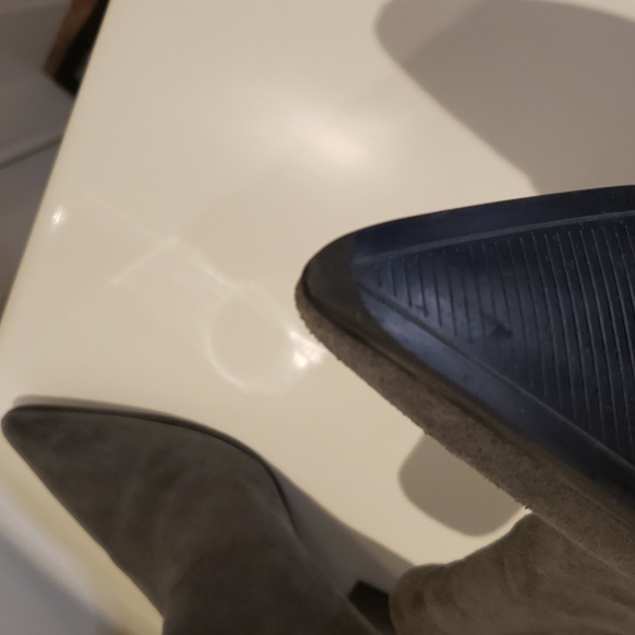 Kendall + Kylie Grey Suede Finley Boots – 10 - Picture 5 of 6